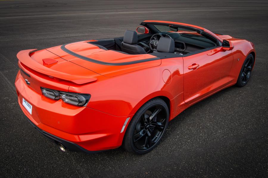  Chevrolet Camaro SS Convertible 2018 года  (LA) (фото 4 из 9)